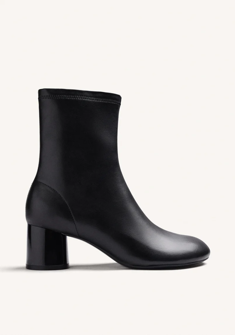 BLACK ELASTIC ANKLE BOOTS