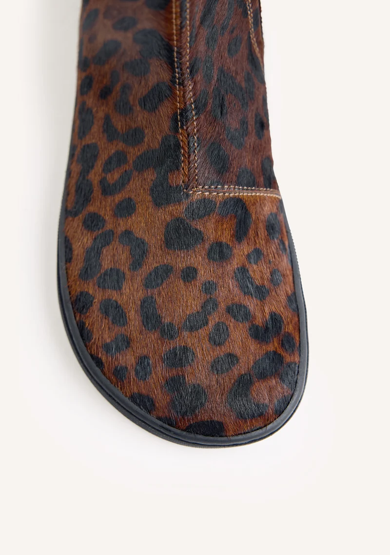 BAREFOOT BOOTS WITH ANIMAL PRINT