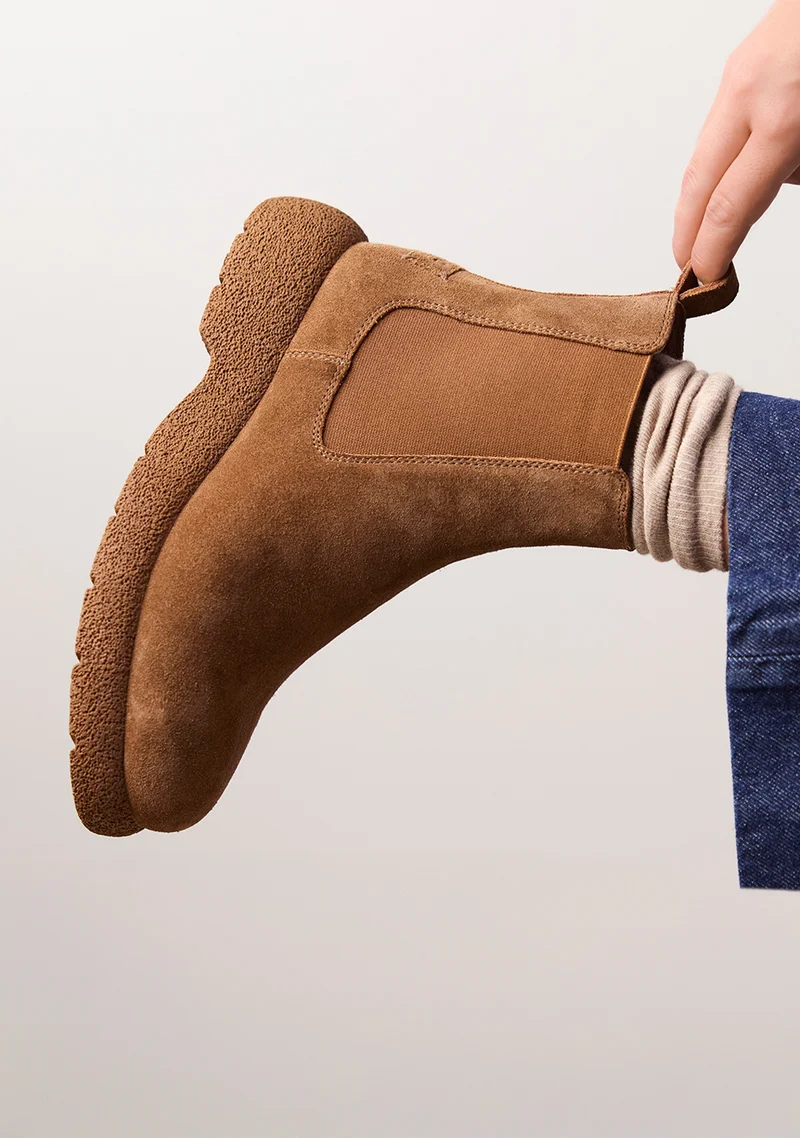 CHELSEA LEATHER ANKLE BOOTS PRESOV