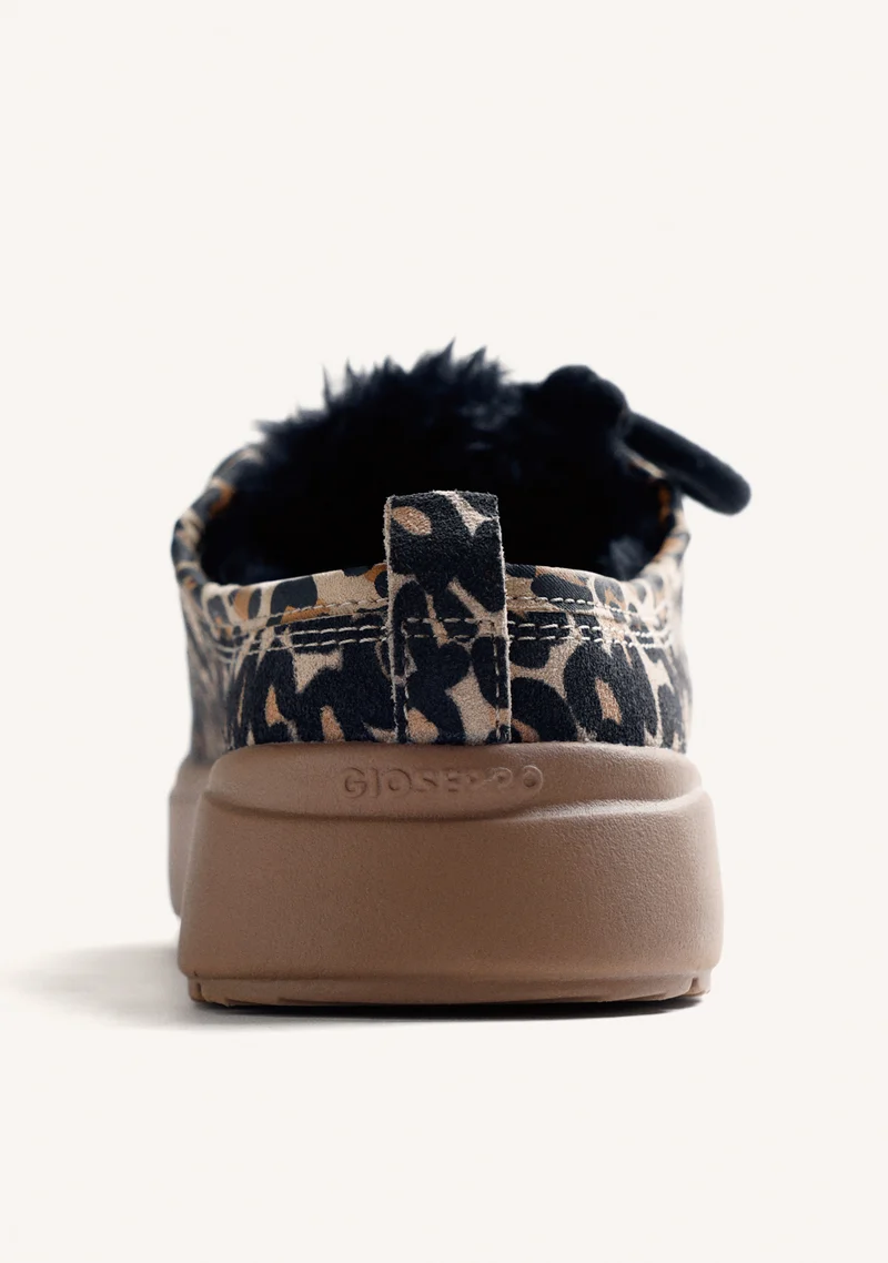 ANIMAL PRINT LEATHER CLOGS