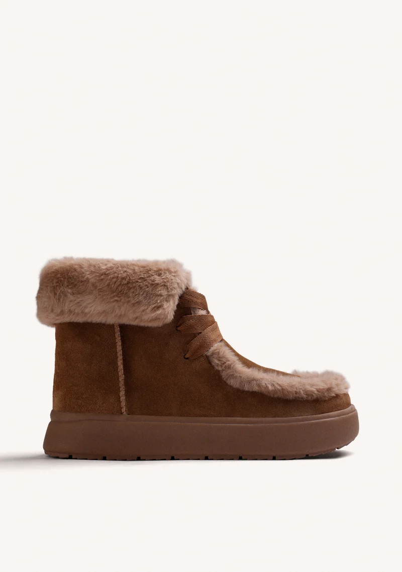BROWN AUSTRALIAN LEATHER BOOTS