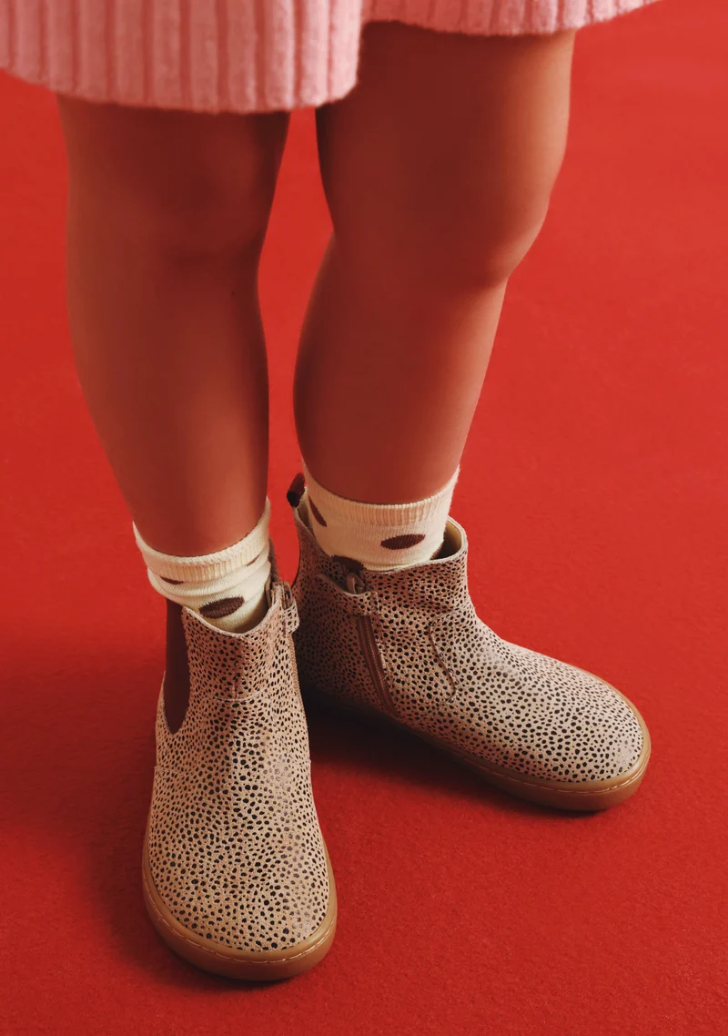 BAREFOOT LEATHER CHELSEA BOOTS