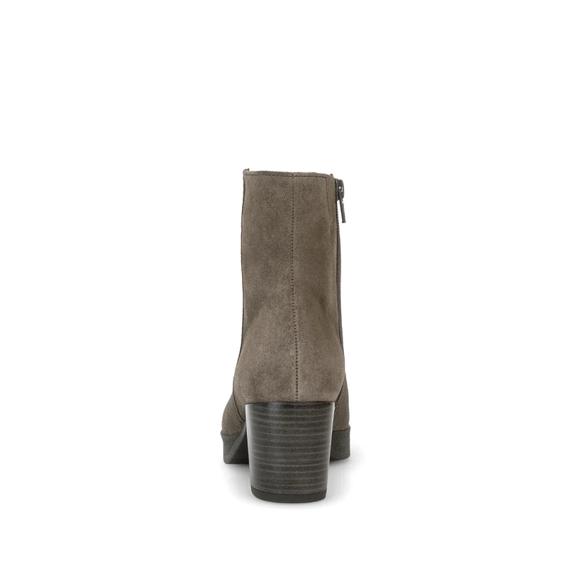 Bottines marron en cuir velours