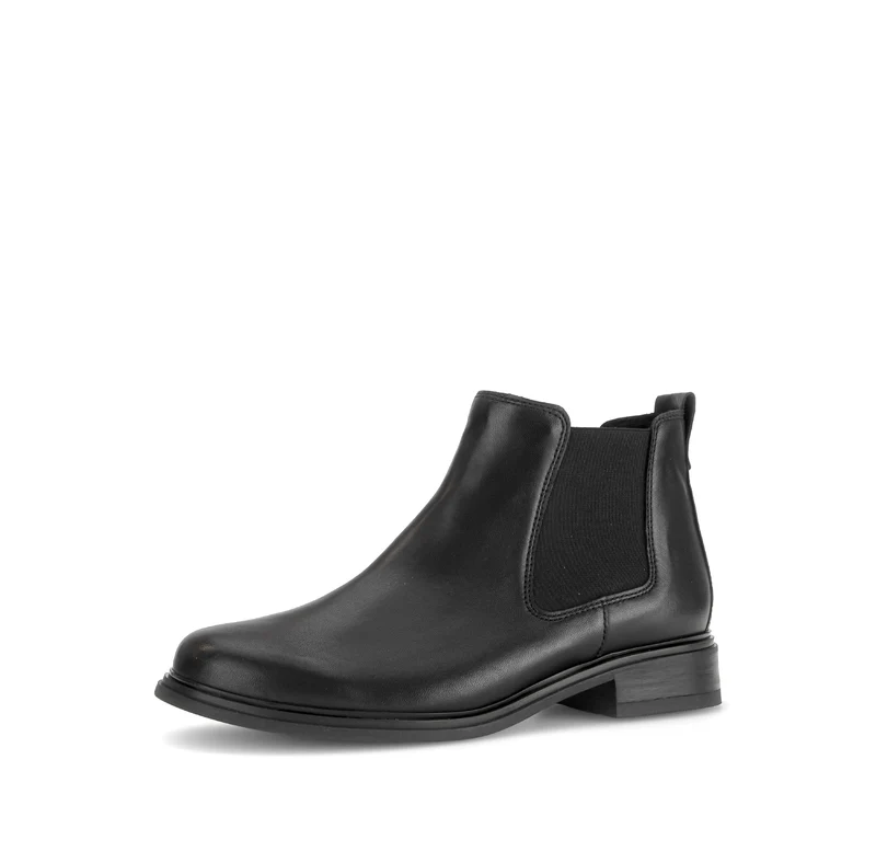 Bottines noires en cuir lisse