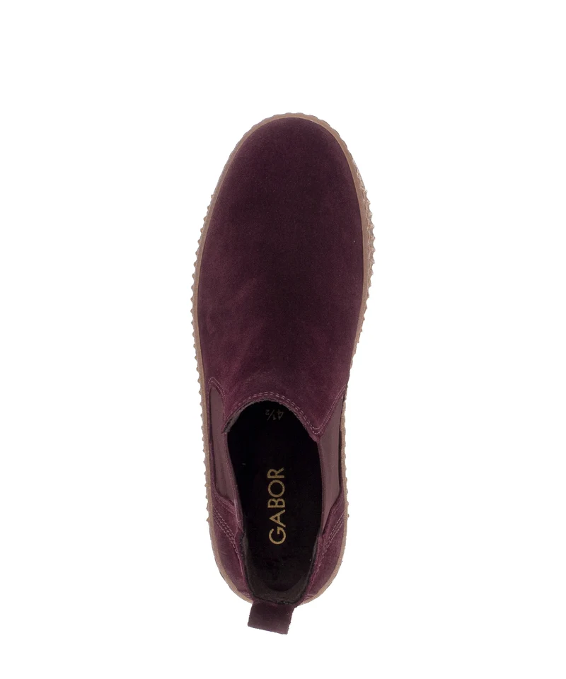 Bottines rouges en cuir velours