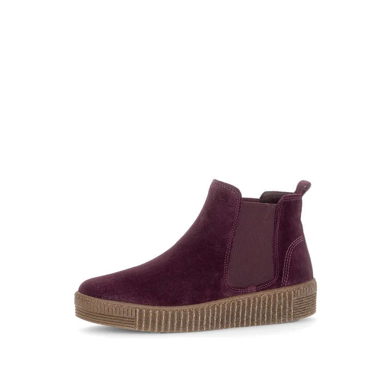 Bottines rouges en cuir velours