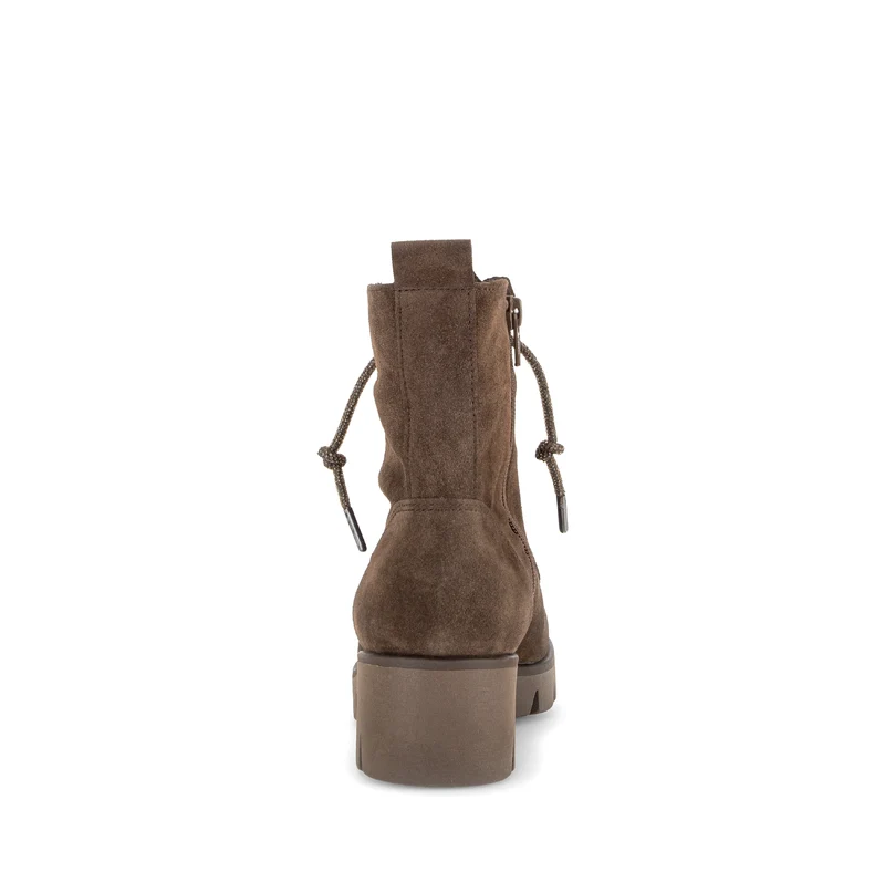 Bottines marron en cuir velours