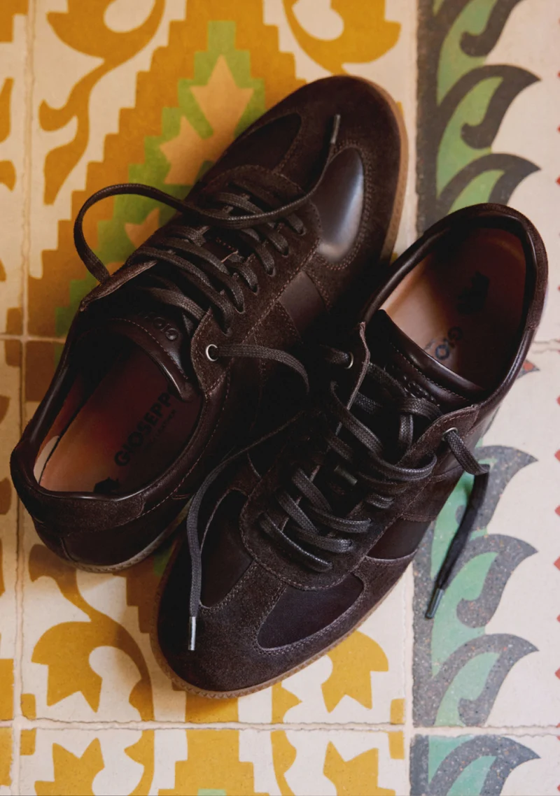 BROWN LEATHER SNEAKERS