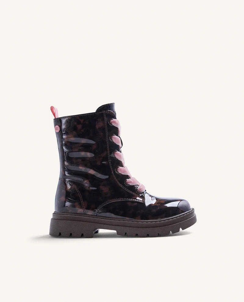 BROWN LACE-UP BOOTS
