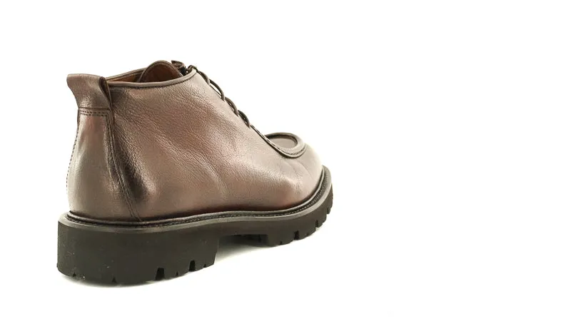 BOOTS B525