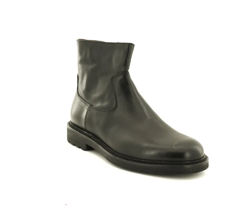 BOOTS I840