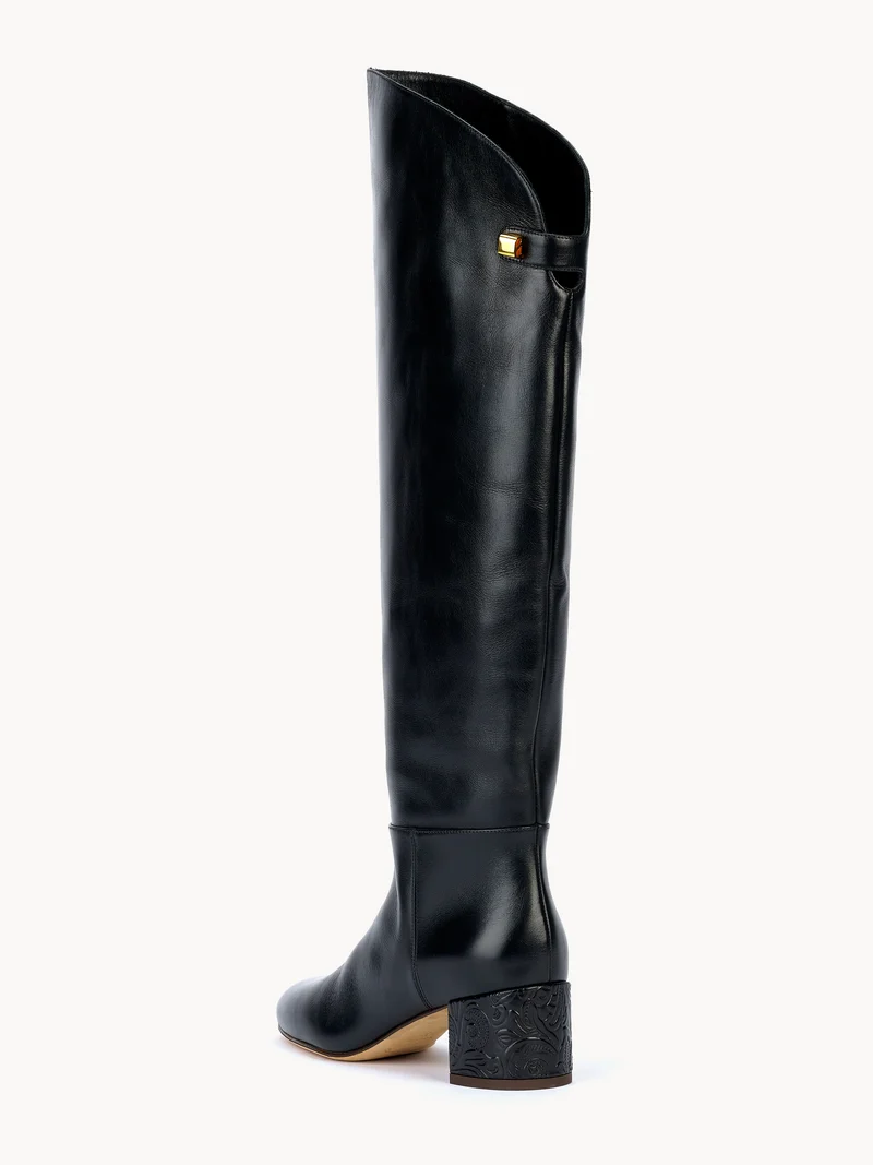 Bottes Adry Borgia en cuir noir avec un talon moyen embossé