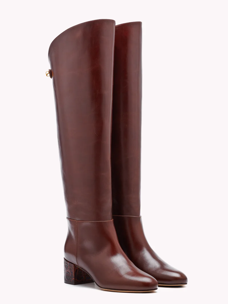 Bottes Adry Borgia en cuir marron pécan avec un talon moyen embossé