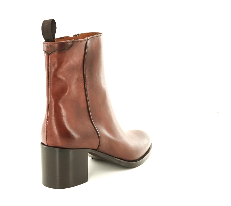 BOOTS D2220