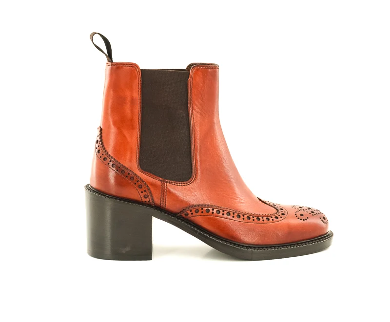 BOOTS D1820