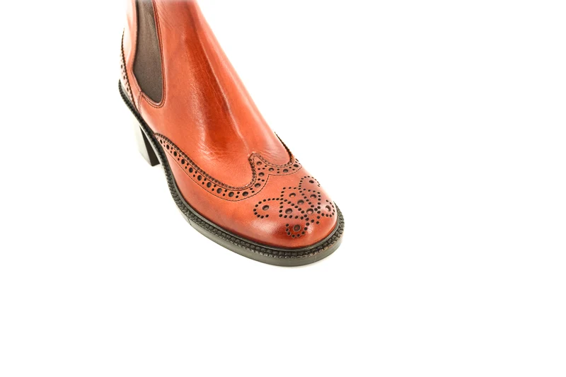 BOOTS D1820