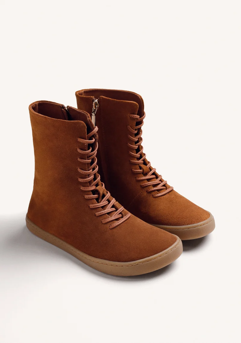 BROWN BAREFOOT LEATHER BOOTS