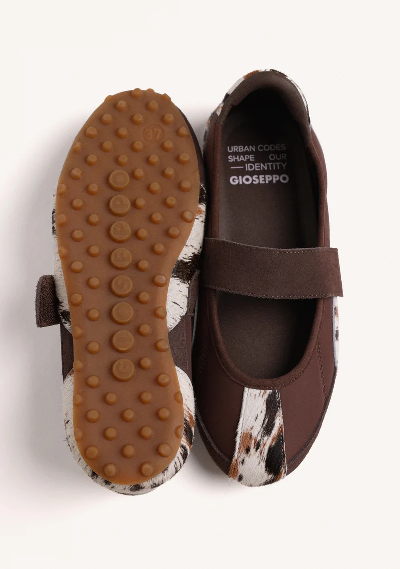 SPORTY LEATHER BALLET FLATS WITH ANIMAL PRINT