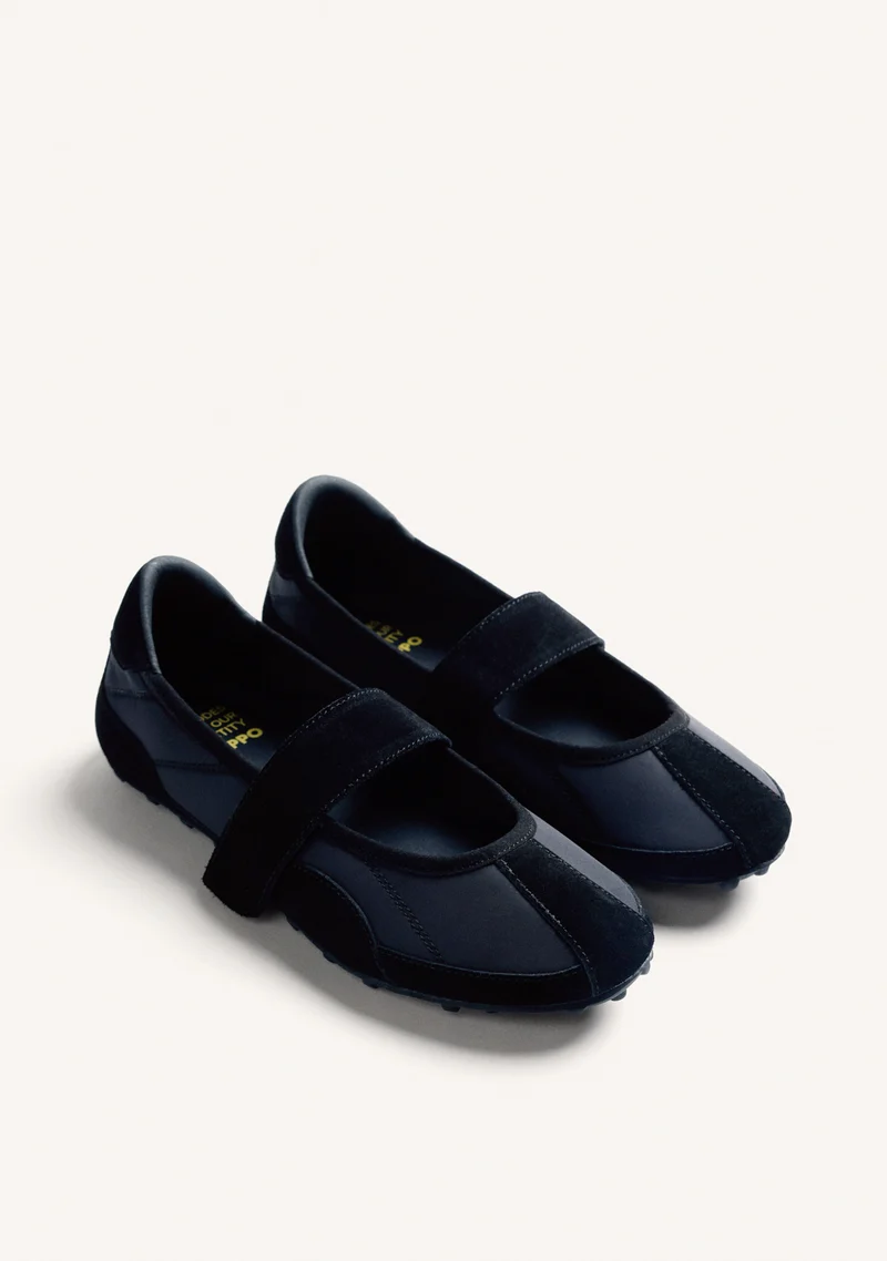 BLACK SPORT BALLET FLATS IN LEATHER AND NYLON