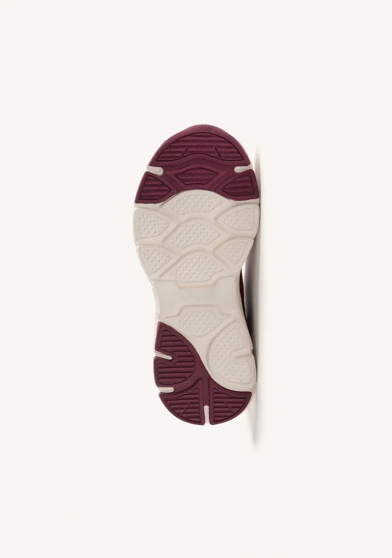 BURGUNDY SNEAKERS
