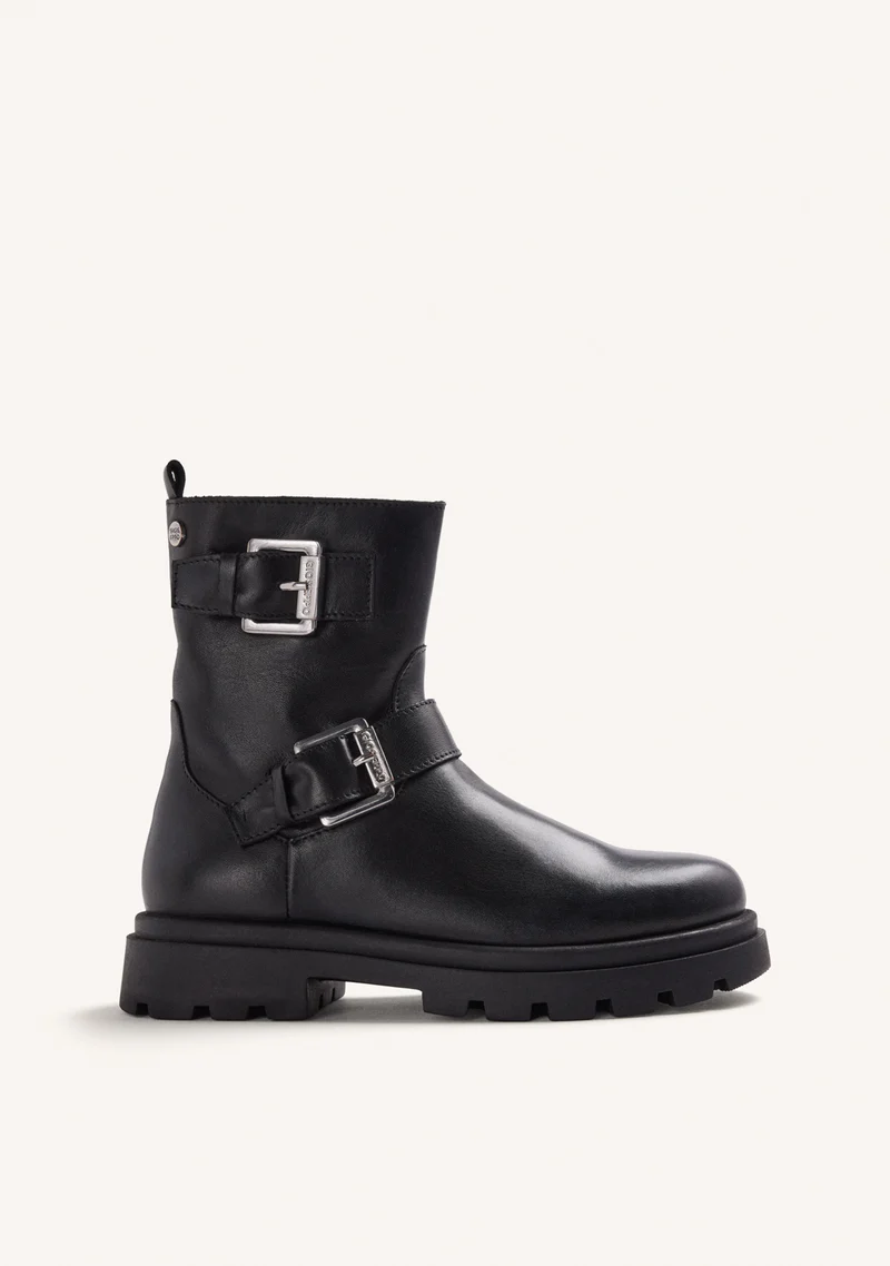 LEATHER BOOTS WITH ZIPPER