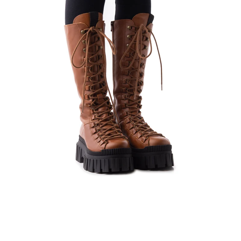 Weasley Chestnut Leather