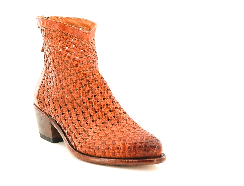 BOOTS 261W
