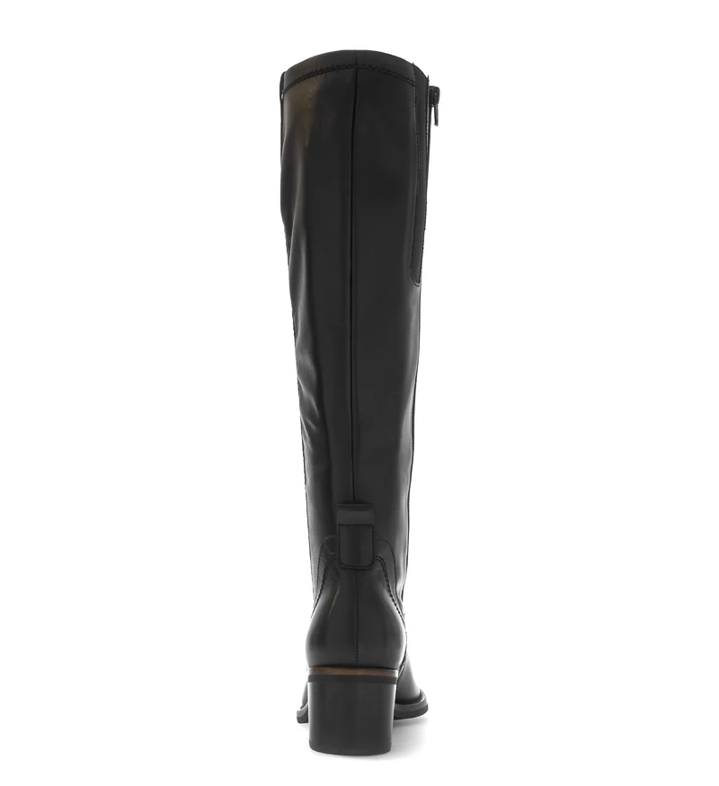 Bottes noires en cuir lisse