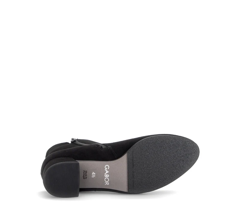 Bottines noires en cuir velours