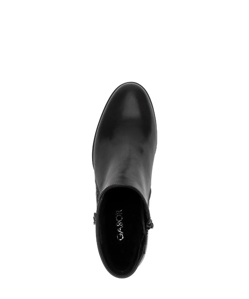 Bottines noires en cuir lisse