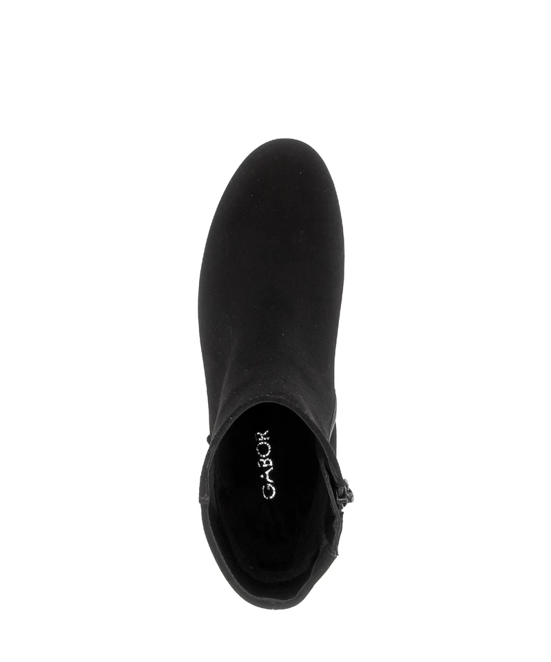 Bottines noires en cuir velours