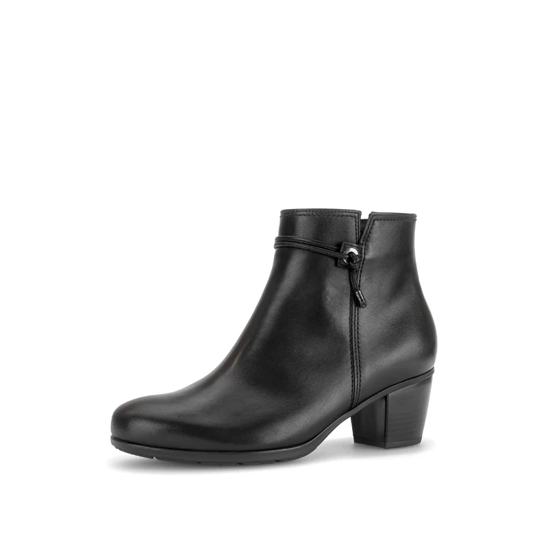 Bottines noires en cuir lisse
