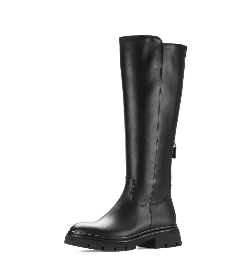 Bottes noires en cuirs lisse