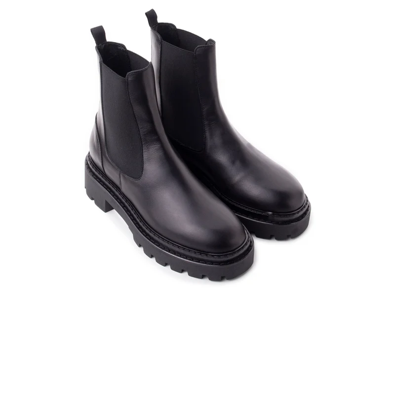 Pinedale Black Leather