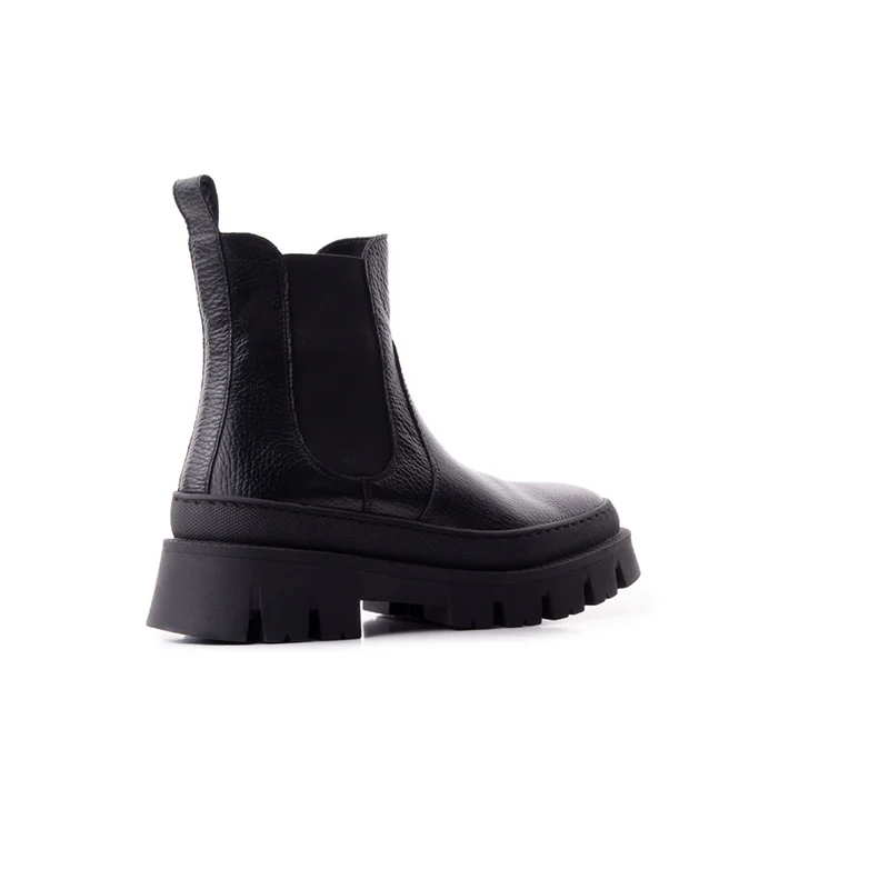 Forli Black Leather