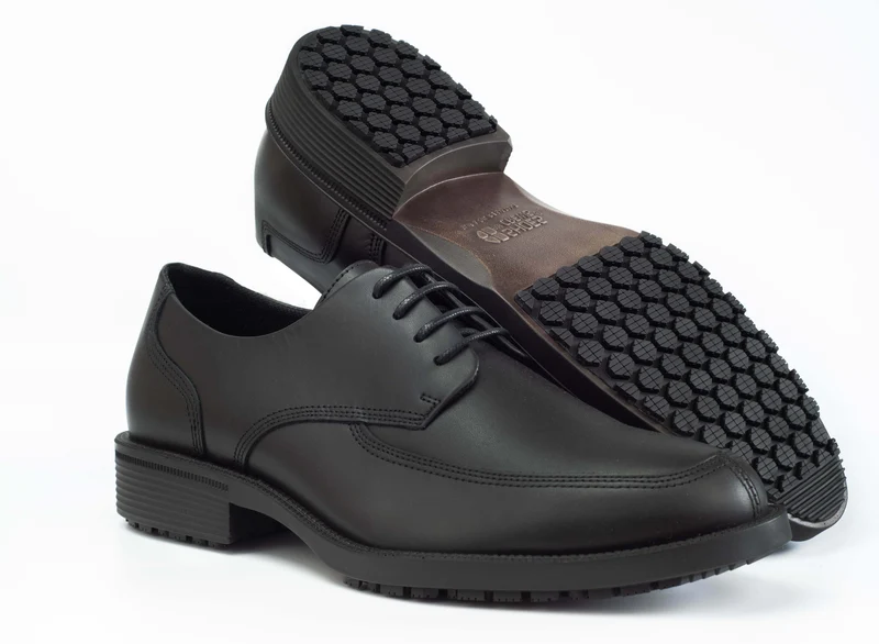 ARISTOCRAT IV