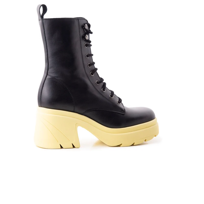 Romeo Black/Yellow Leather