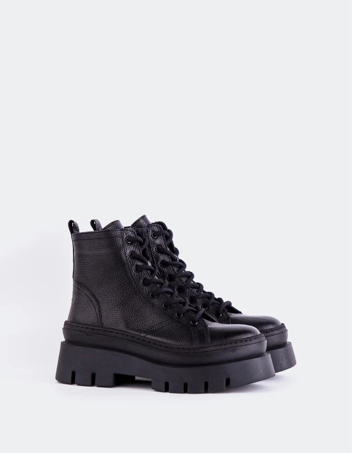Zahra Black Leather