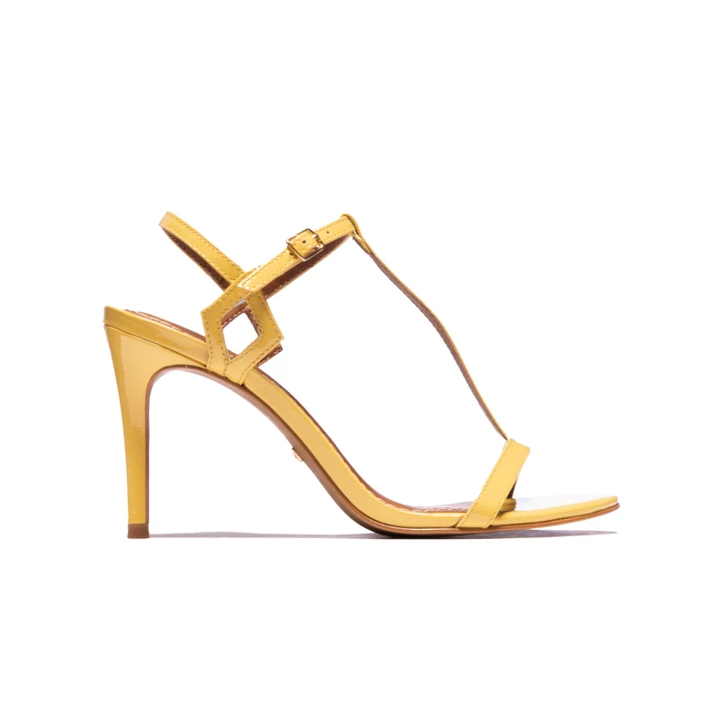 Flavia Yellow Patent