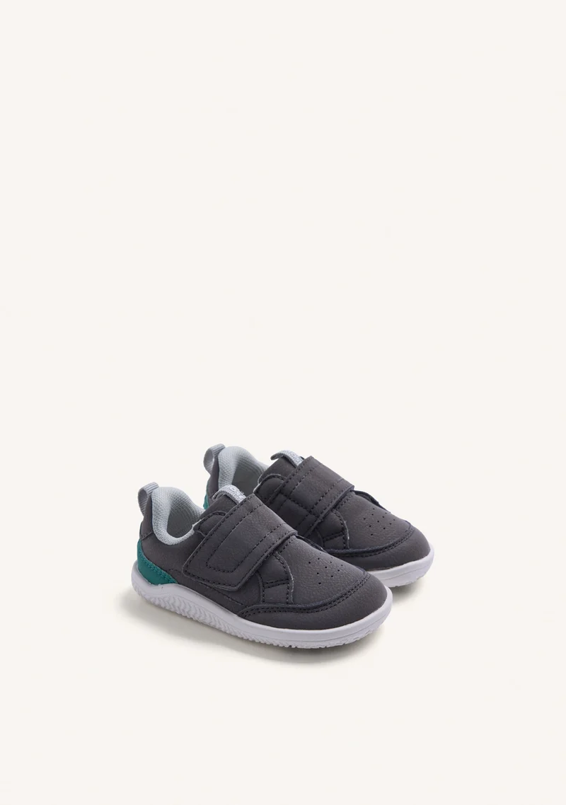 GREY BAREFOOT SNEAKERS