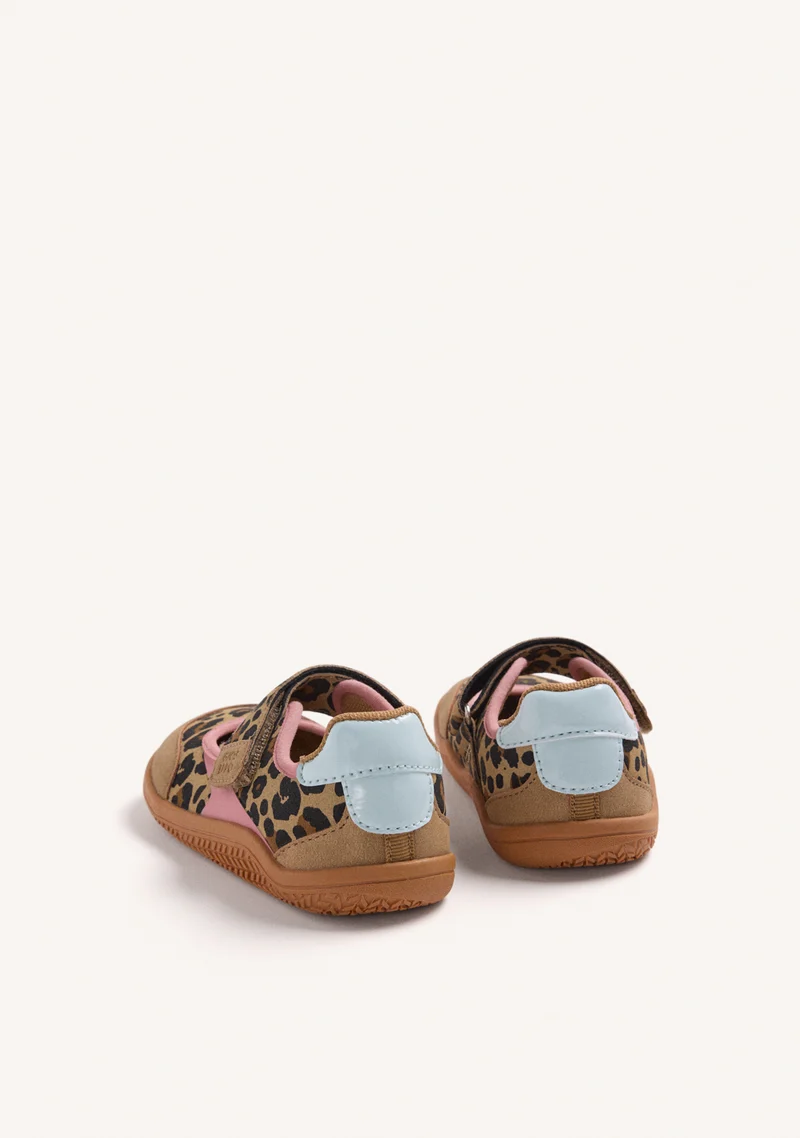 ANIMAL PRINT BAREFOOT SPORTY BALLET FLATS