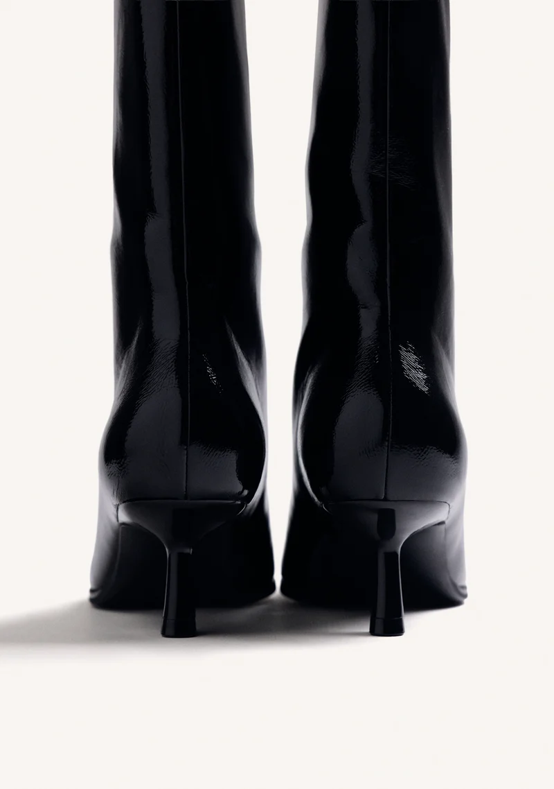 BLACK KITTEN HIGH BOOTS