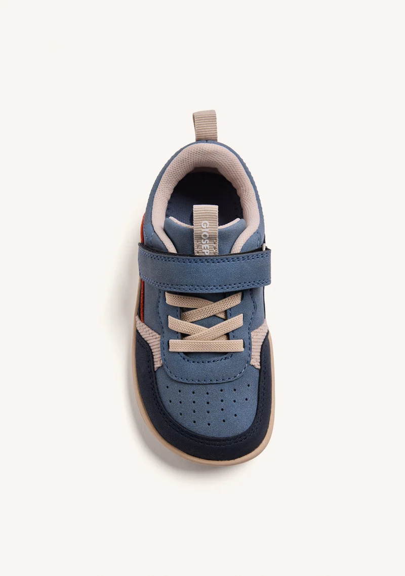 BLUE BAREFOOT SNEAKERS