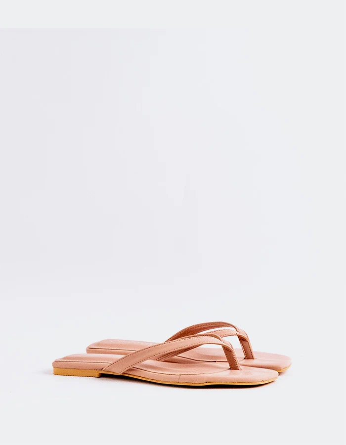 Crina Nude