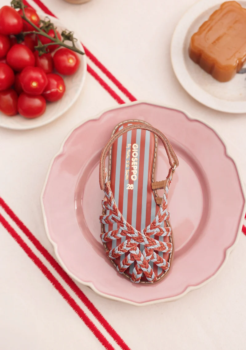 BRAIDED LEATHER SANDALS BY MARÍA G. DE JAIME