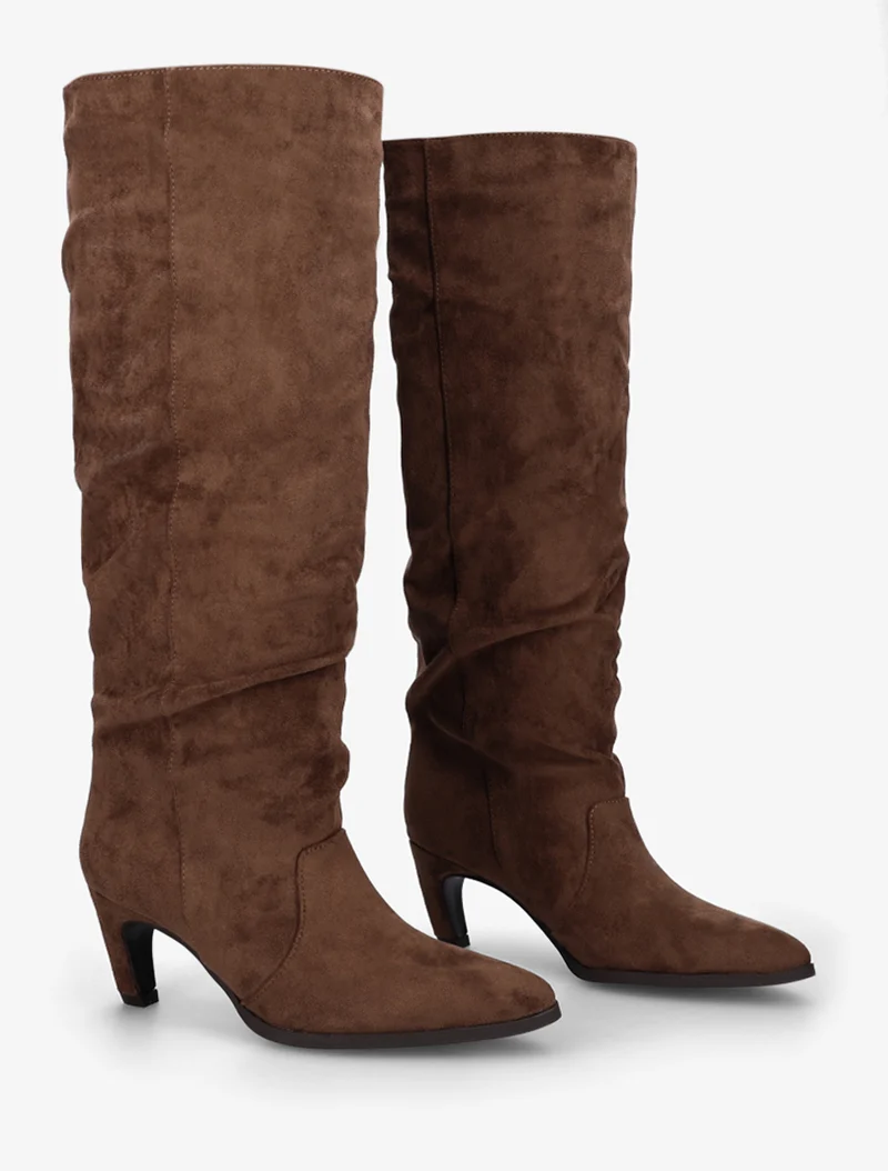 Bottes plissées en suédine à enfiler - Marron