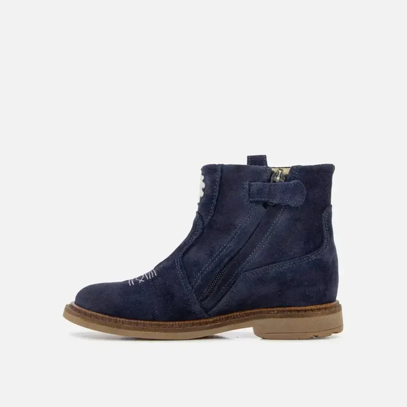 SISTER BOOTS WENDY