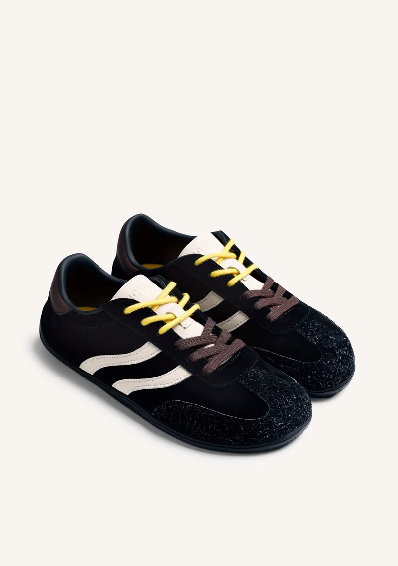 GIOSEPPO BAREFOOT – BLACK LEATHER SNEAKERS BY MELYSSA PINTO (I AM EDITION)