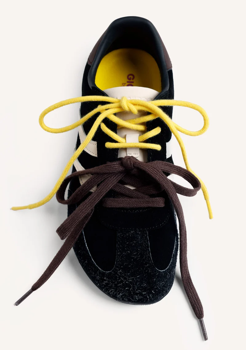 GIOSEPPO BAREFOOT – BLACK LEATHER SNEAKERS BY MELYSSA PINTO (I AM EDITION)