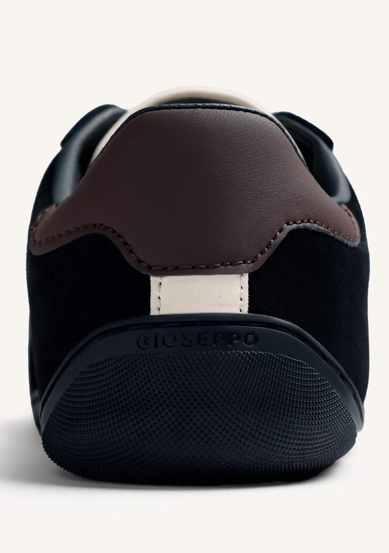 GIOSEPPO BAREFOOT – BLACK LEATHER SNEAKERS BY MELYSSA PINTO (I AM EDITION)